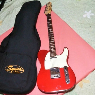 フェンダー(Fender)のスクワイヤースタンダードテレキャスター　キャンディアップルレッド(エレキギター)