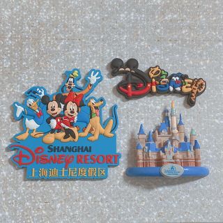 上海ディズニーランド　限定　マグネット3点セット(キャラクターグッズ)