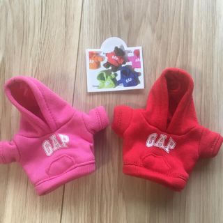 ギャップ(GAP)の《新品、未使用》GAP ガチャ　ガチャガチャ　赤　ピンク(キャラクターグッズ)