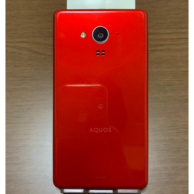 AQUOS(アクオス)のAQUOS SH-M02 SIMフリー　レッド スマホ/家電/カメラのスマートフォン/携帯電話(スマートフォン本体)の商品写真