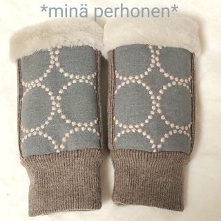 ミナペルホネン(mina perhonen)のミナペルホネン ハンドウォーマー ハンドメイド 手袋(手袋)