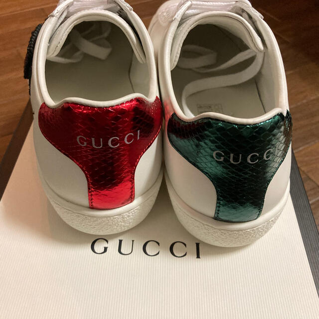 Gucci(グッチ)の　Mai様専用　Gucci New ace スニーカー レディースの靴/シューズ(スニーカー)の商品写真