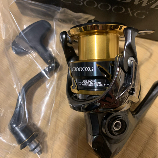 大人気豊富な】 SHIMANO 20ツインパワーc 3000xg新品未使用の通販 by よこ's shop｜シマノならラクマ 