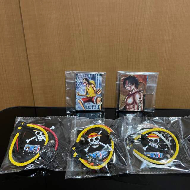 ワンピース メモリアルログカード ポートガス D ルージュ One Pieceの通販 By りか S Shop ラクマ ワンピース メモリアルログカード ポートガス D ルージュ One Pieceの通販 By りか S Shop ラクマ