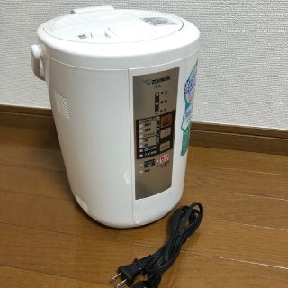 ゾウジルシ(象印)の象印 ZOJIRUSHI スチーム式加湿器 EE-RJ50-WA 美品(加湿器/除湿機)