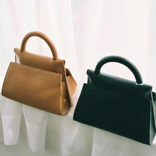 品多く Ameri VINTAGE - 【専用】elleme エレメ キャメル ハンドバッグ