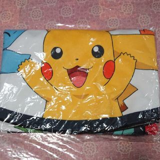 非売品 ロッテ×ピカチュウ/ポケモンランウンドタオル/モンスターボールバージョン(キャラクターグッズ)