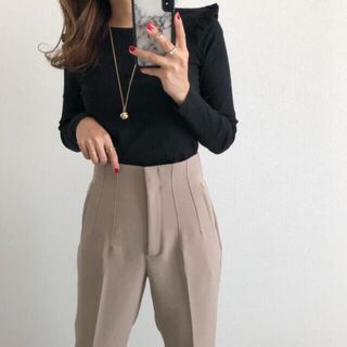 ザラ(ZARA)のZARA ハイウエストパンツモールグレーxs(カジュアルパンツ)