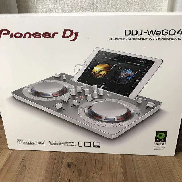 Pioneer(パイオニア)のPIONEER DDJ-WEGO4-W DJコントローラー 楽器のDJ機器(DJコントローラー)の商品写真