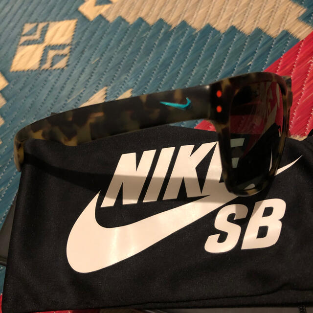 NIKE SB サングラス