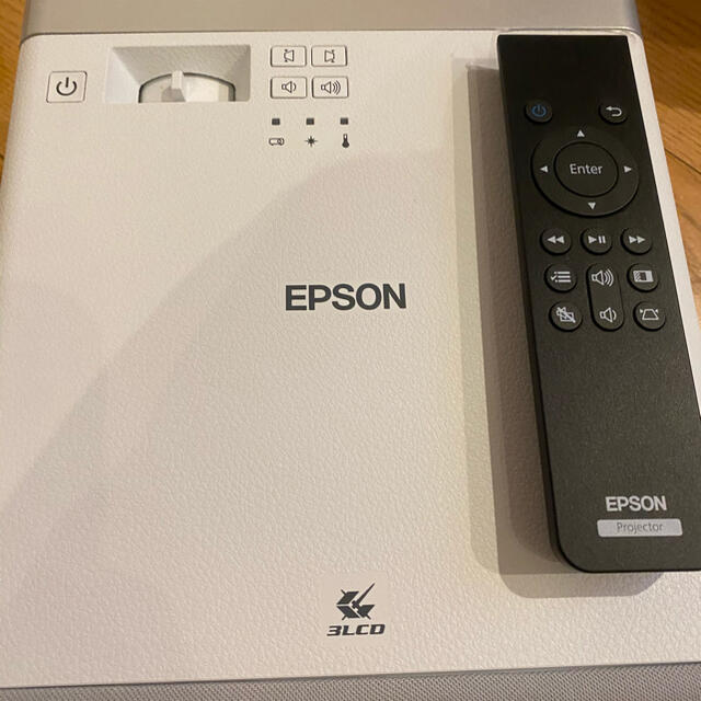 エプソンプロジェクター　EPSON EF-100W