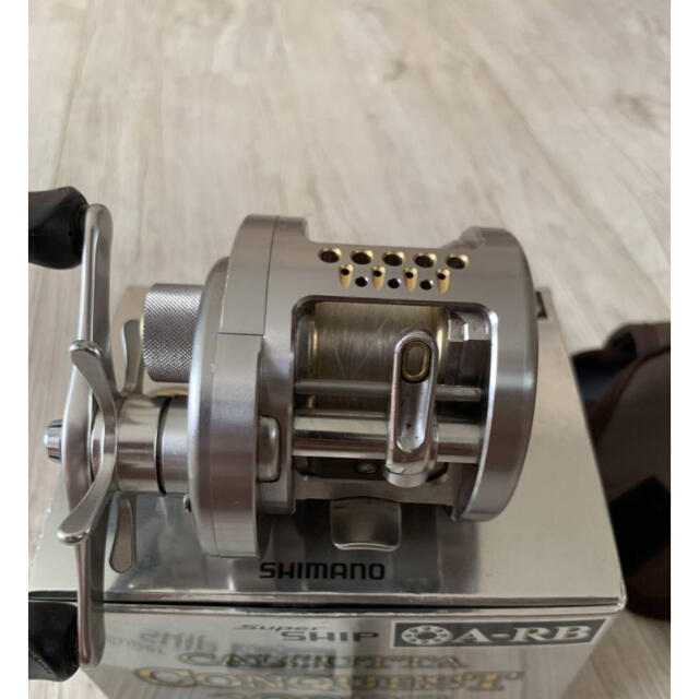 SHIMANO(シマノ)のカルカッタ　コンクエスト２００DC　シマノ　SHIMANO　DC正常作動 スポーツ/アウトドアのフィッシング(リール)の商品写真