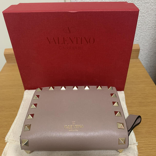 ヴァレンティノ(VALENTINO)のヴァレンティノ 二つ折りの財布(財布)