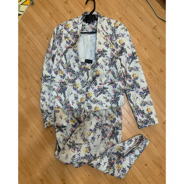 TOPSHOP(トップショップ)のtopshop ボタニカルセットアップ レディースのレディース その他(セット/コーデ)の商品写真