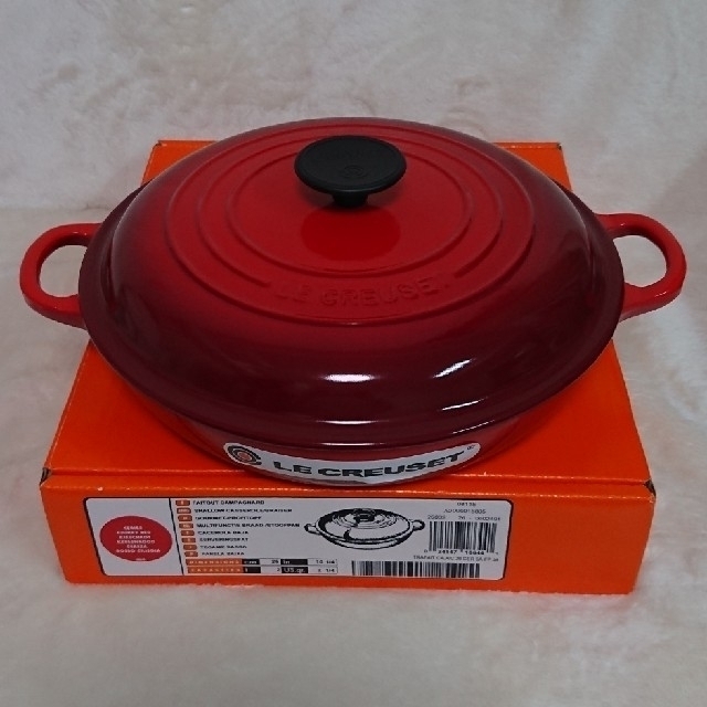 LE CREUSET(ルクルーゼ)のル・クルーゼ 26cm ビュッフェ キャセロール チェリー レッド インテリア/住まい/日用品のキッチン/食器(鍋/フライパン)の商品写真