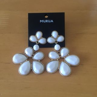 ムルーア(MURUA)のMURUA♥フラワーピアス(ピアス)