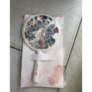 ポールアンドジョー 限定 ミラーの通販 55点 | PAUL & JOEのレディース ... 《専用おまとめ》ポール&ジョー 可愛いネコのハンドミラー