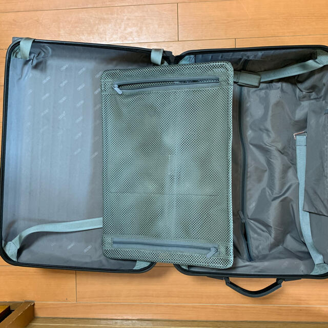 RIMOWA(リモワ)のリモワ　RIMOWA 32L スーツケース メンズのバッグ(トラベルバッグ/スーツケース)の商品写真