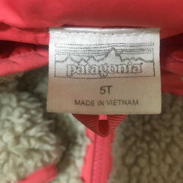 patagonia(パタゴニア)のパタゴニアジャンパー　5T 4歳〜6歳くらい キッズ/ベビー/マタニティのキッズ服女の子用(90cm~)(ジャケット/上着)の商品写真