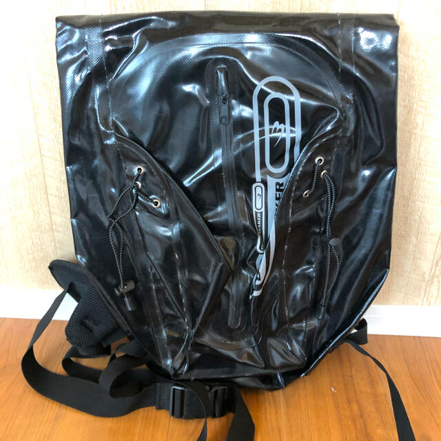 新品未使用　防水　リュック　バックパック　　カバン　自転車　バイク　アウトドア メンズのバッグ(バッグパック/リュック)の商品写真