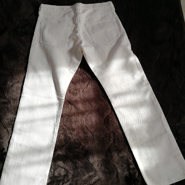 MUJI (無印良品)(ムジルシリョウヒン)の【フーガさん専用】無印良品　メンズ白デニムパンツ メンズのパンツ(デニム/ジーンズ)の商品写真