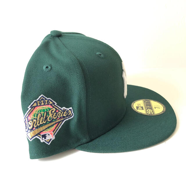 NEW ERA(ニューエラー)のNew Era Green 1/2 Cap ニューエラ ヤンキース ツバ裏ピンク メンズの帽子(キャップ)の商品写真