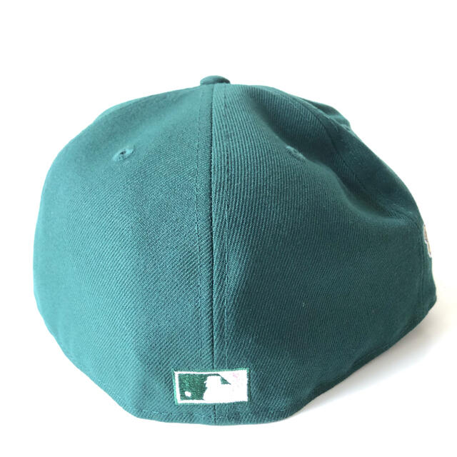 NEW ERA(ニューエラー)のNew Era Green 1/2 Cap ニューエラ ヤンキース ツバ裏ピンク メンズの帽子(キャップ)の商品写真