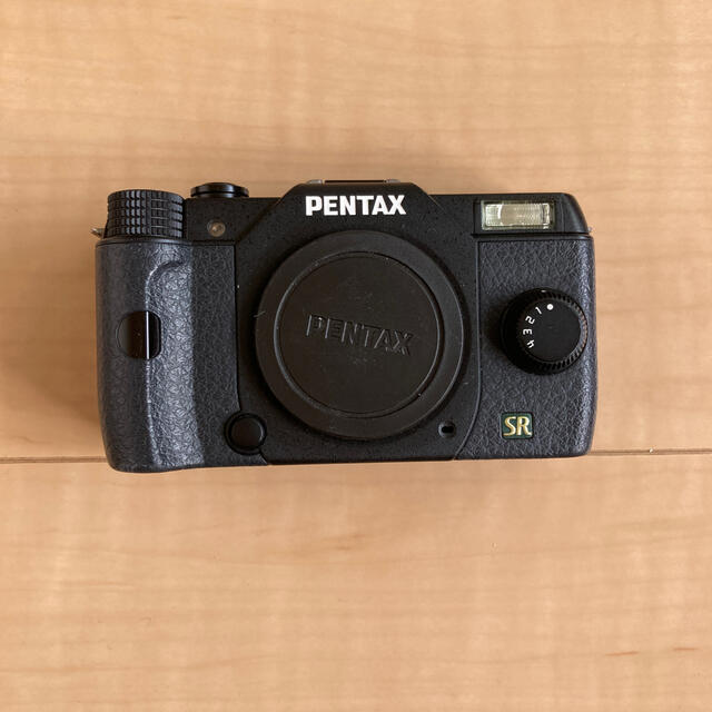 PENTAX Q7 ダブルズームキット　ブラック 1