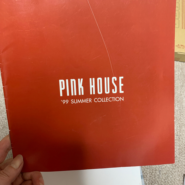 PINK HOUSE(ピンクハウス)のここなっつ@プロフ確認してね様専用PINKHOUSECOLLECTIONカタログ レディースのファッション小物(その他)の商品写真