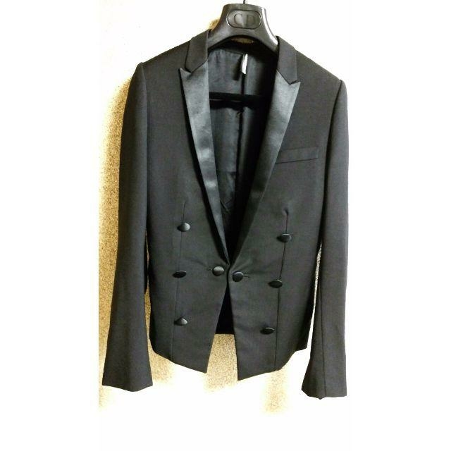 DIOR HOMME(ディオールオム)の正規良品 Dior ディオールオム ナロースモーキングジャケット 黒 最小38 メンズのジャケット/アウター(テーラードジャケット)の商品写真