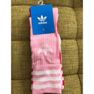 アディダス(adidas)のアディダス　トレフォイル　ソリッドクルーソックス　22-24 　新品　3足組　(ソックス)