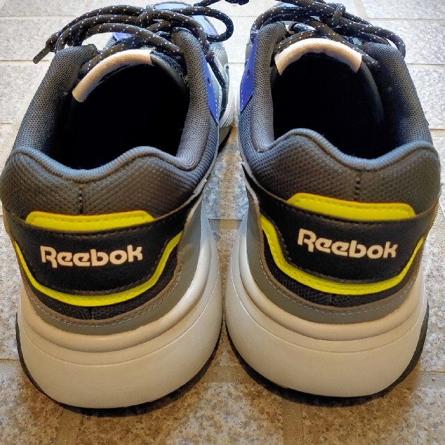 Reebok(リーボック)のReebokスニーカー メンズの靴/シューズ(スニーカー)の商品写真