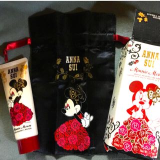 アナスイ(ANNA SUI)のアナスイ  ミニーマウスコラボ🌹限定 ローズ　ハンドクリーム巾着付(ハンドクリーム)