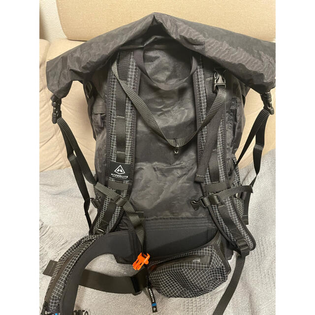 Hyperlite Mountain Gear Southwest 2400 スポーツ/アウトドアのアウトドア(登山用品)の商品写真