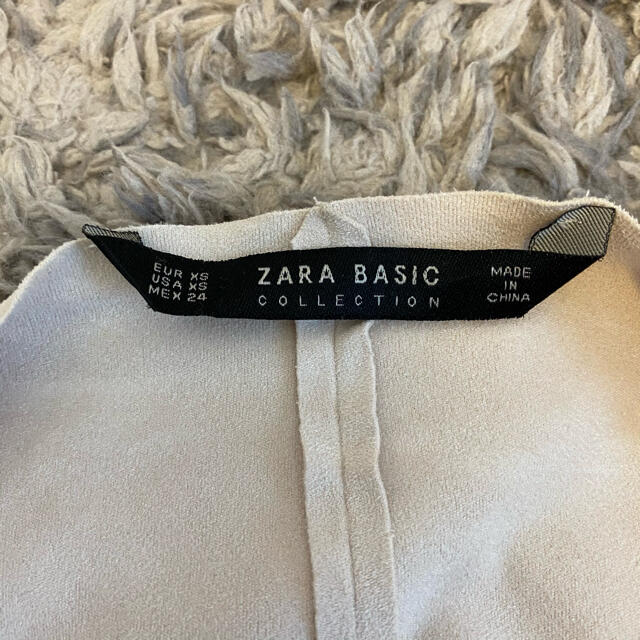 ZARA(ザラ)のザラ　カーディガン　ジャケット　スエード レディースのトップス(カーディガン)の商品写真