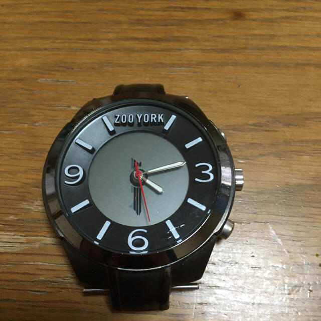 ZOO YORK(ズーヨーク)のZOOYORK 腕時計　訳あり　電池切れ メンズの時計(腕時計(アナログ))の商品写真