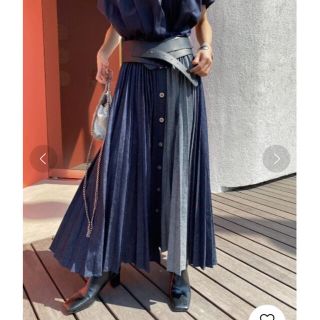 アメリヴィンテージ(Ameri VINTAGE)のAMERI  DENIM PLEATS SKIRT(ロングスカート)