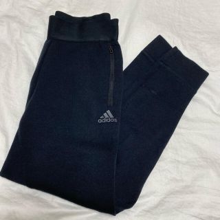 アディダス(adidas)のadidas パンツ(カジュアルパンツ)