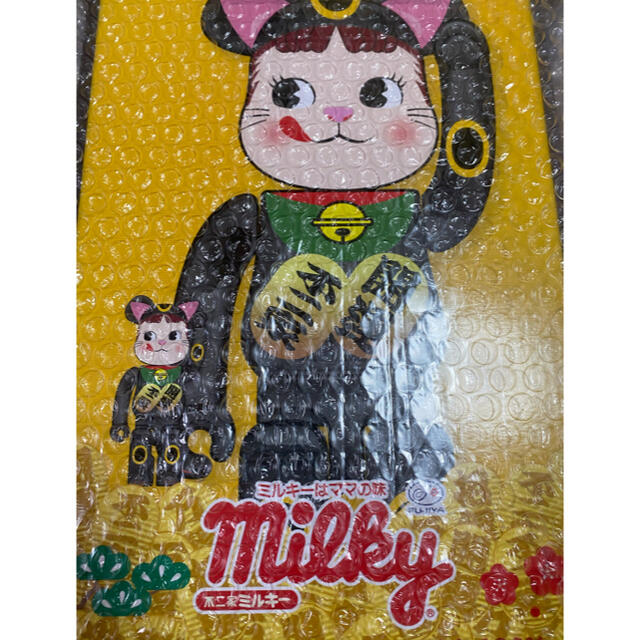 BE@RBRICK 招き猫 ペコちゃん 黒メッキ 100％ ＆ 400％ 新品