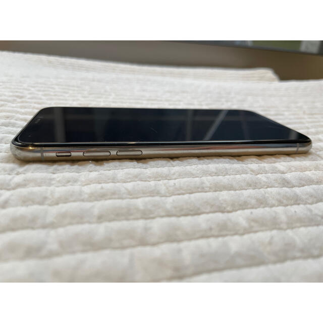 iPhone X Silver 64 GB docomo simフリー 3