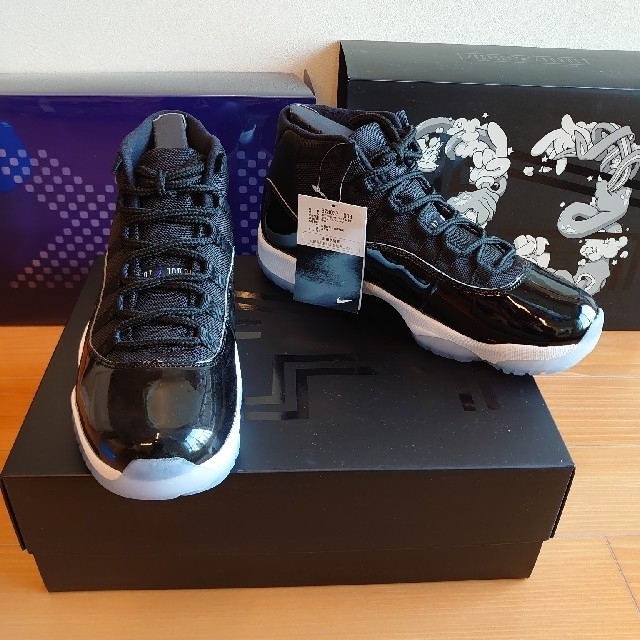 NIKE(ナイキ)のAIR JORDAN 11 RETRO SPACE JAM 28.5  10.5 メンズの靴/シューズ(スニーカー)の商品写真