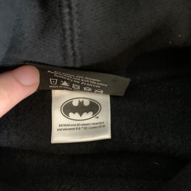 A BATHING APE(アベイシングエイプ)のthe hundreds x batman hoodie M メンズのトップス(パーカー)の商品写真