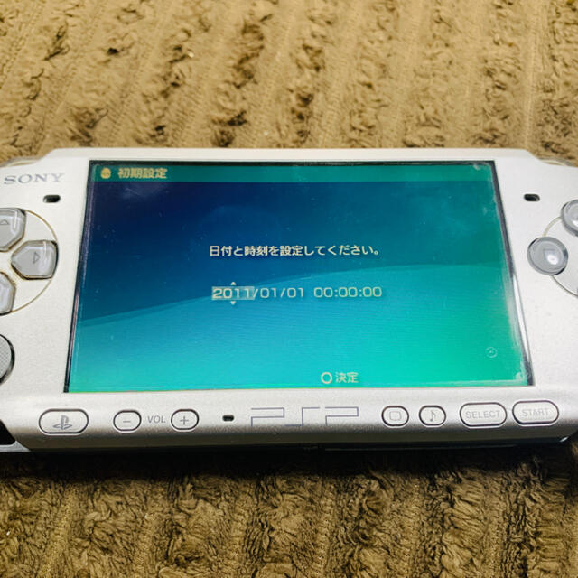 PlayStation Portable(プレイステーションポータブル)のPSP-3000MS箱付き バッテリー無し エンタメ/ホビーのゲームソフト/ゲーム機本体(携帯用ゲーム機本体)の商品写真