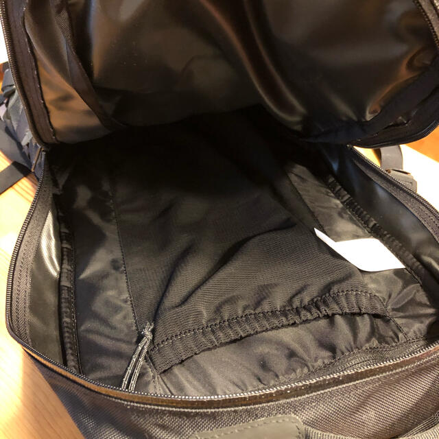 ARC'TERYX(アークテリクス)のArc'teryx Arro 22 Backpack/アークテリクス アロー22 メンズのバッグ(バッグパック/リュック)の商品写真