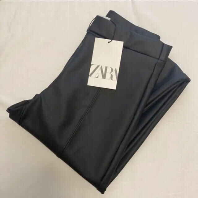 ZARA(ザラ)の専用です。 レディースのレッグウェア(レギンス/スパッツ)の商品写真