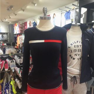 トミーヒルフィガー(TOMMY HILFIGER)のトミー　トミーヒルフィガー　tommy レディース　ニット(ニット/セーター)