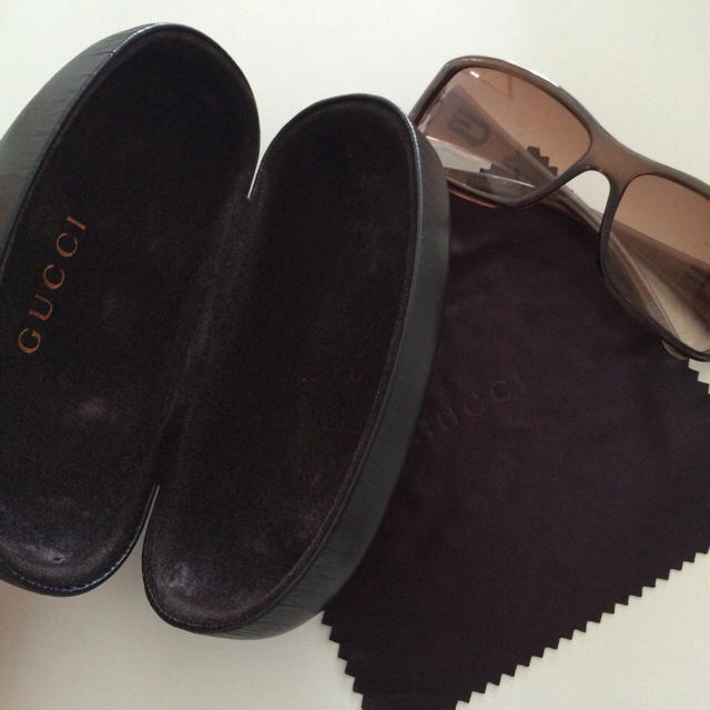 Gucci(グッチ)のGUCCI🕶 レディースのファッション小物(サングラス/メガネ)の商品写真