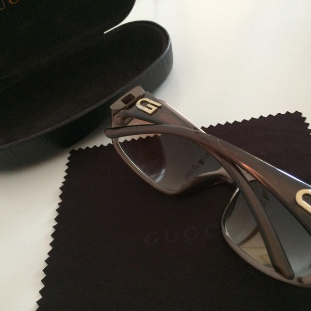 Gucci(グッチ)のGUCCI🕶 レディースのファッション小物(サングラス/メガネ)の商品写真