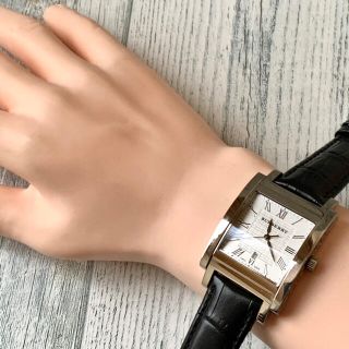 BURBERRY - 【動作OK】BURBERRY バーバリー BU1554 腕時計 スクエア 銀