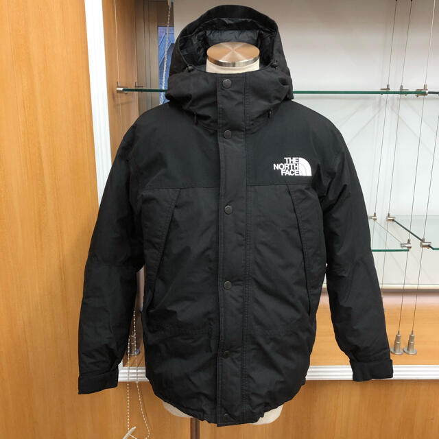 THE NORTH FACE(ザノースフェイス)のs様専用ノースフェイス マウンテン ダウンジャケット ブラック サイズL メンズのジャケット/アウター(ダウンジャケット)の商品写真